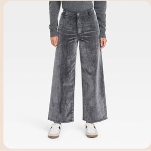 Universal Thread Blue Denim Jeans